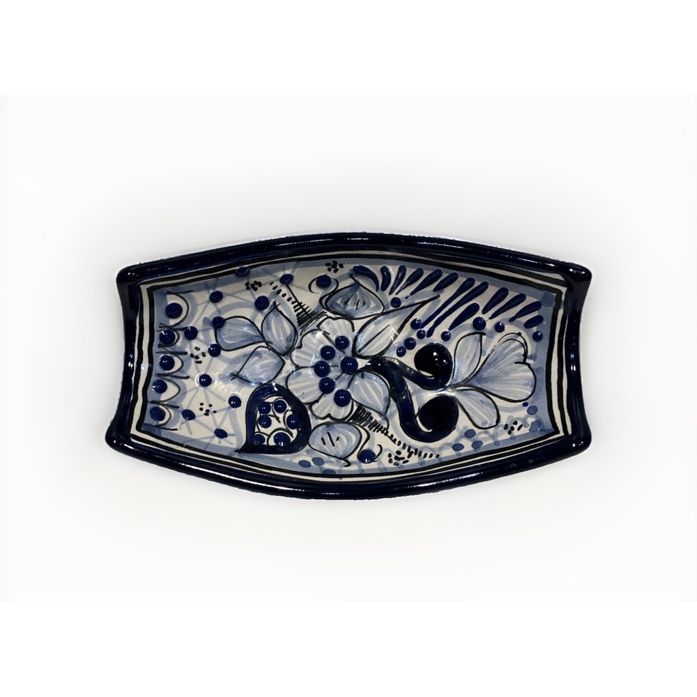 Talavera Del Carmen Mini Curved Candy Dish Blue & White Signed 5.5"